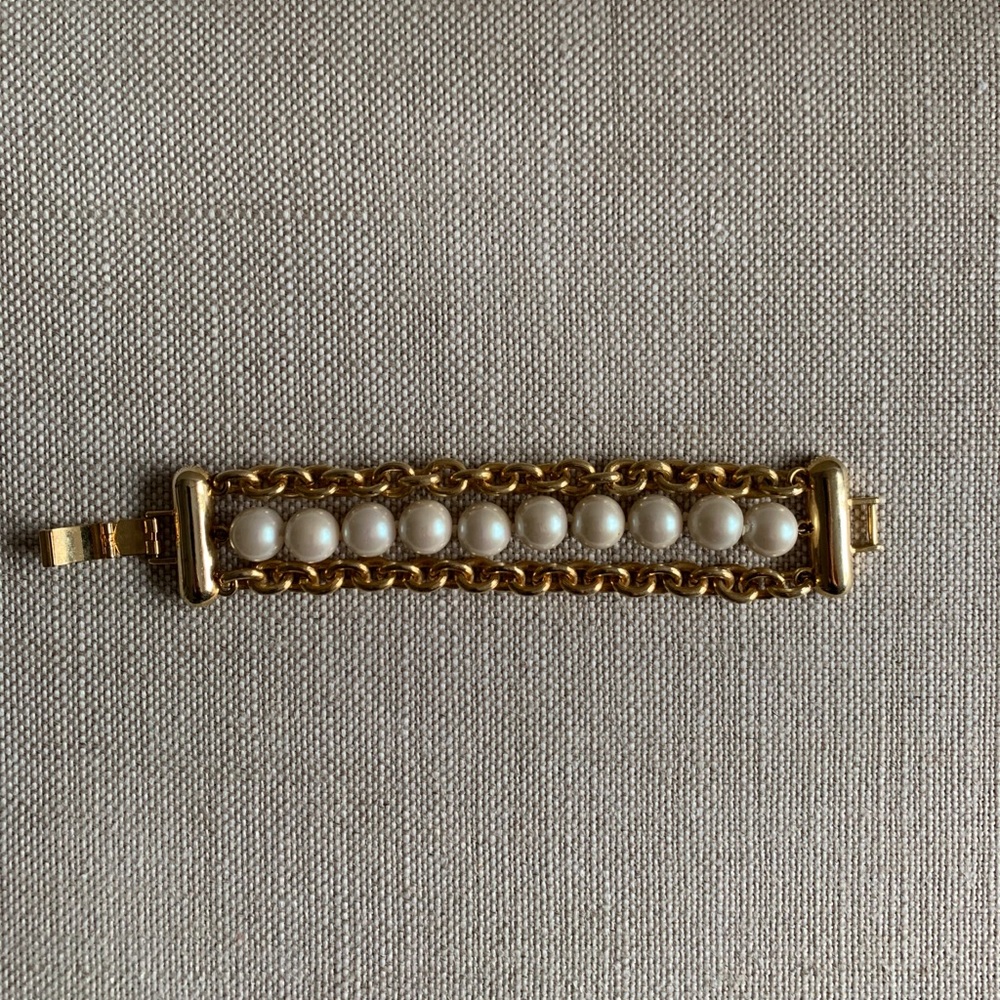 J. Crew Pearl Bracelet